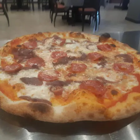 Oberdan Ristorante Pizzeria Hotel 2*