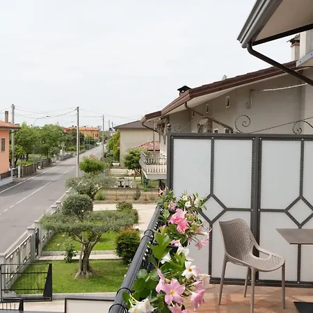 Hotel Oberdan Ristorante Pizzeria 2*